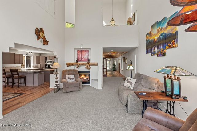 15796 N Shenandoah DR, Hayden, ID 83835