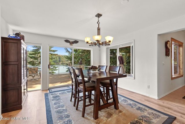 15796 N Shenandoah DR, Hayden, ID 83835