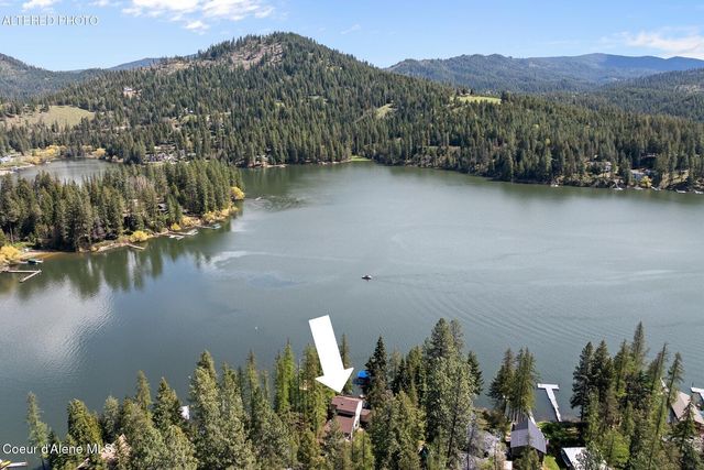 15796 N Shenandoah DR, Hayden, ID 83835