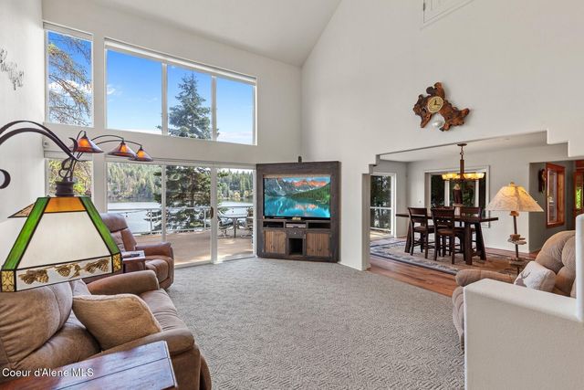 15796 N Shenandoah DR, Hayden, ID 83835