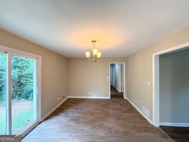2192 Kilarney Road, Decatur, GA 30032