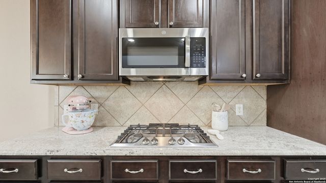 335 Snow Goose, New Braunfels, TX 78130