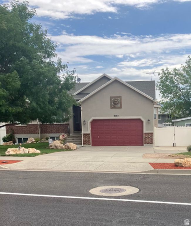 3784 S PARKER DR, Riverdale, UT 84405 — photo 2
