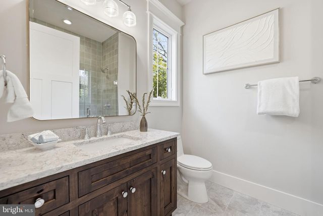 439 LEWIS ST NW, Vienna, VA 22180
