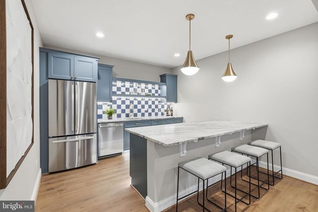 439 LEWIS ST NW, Vienna, VA 22180