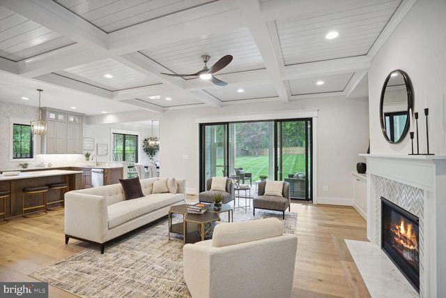 439 LEWIS ST NW, Vienna, VA 22180