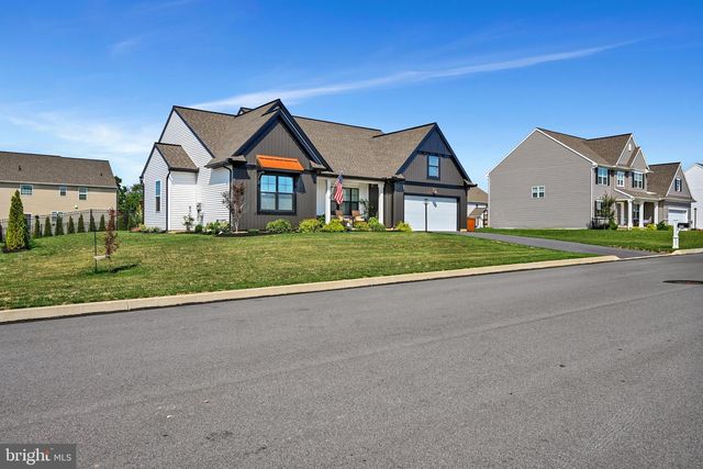 129 PRINCETON PLACE, Lebanon, PA 17042