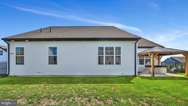 129 PRINCETON PLACE, Lebanon, PA 17042