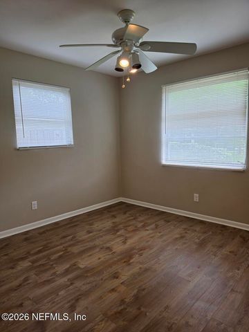 950 MILLARD Court W, Jacksonville, FL 32225