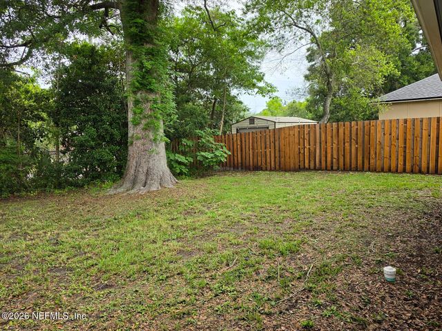 950 MILLARD Court W, Jacksonville, FL 32225