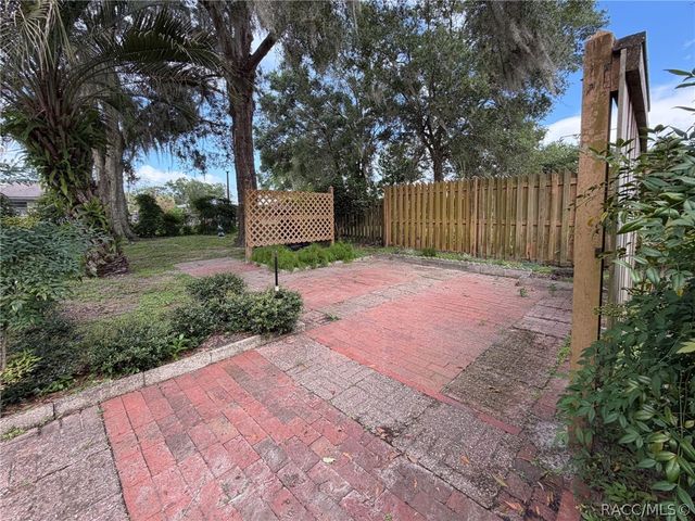 620 Whitney Avenue, Inverness, FL 34452