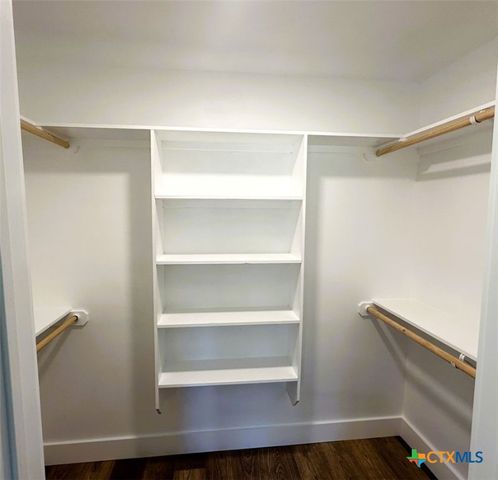 1902 N Fannin Avenue, Cameron, TX 76520