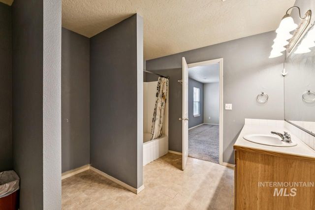 118 Parkland Way, Caldwell, ID 83605