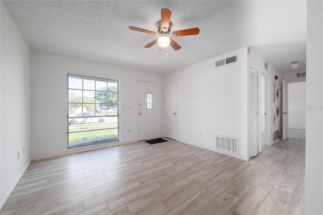 7840 SNIPE STREET, Orlando, FL 32822