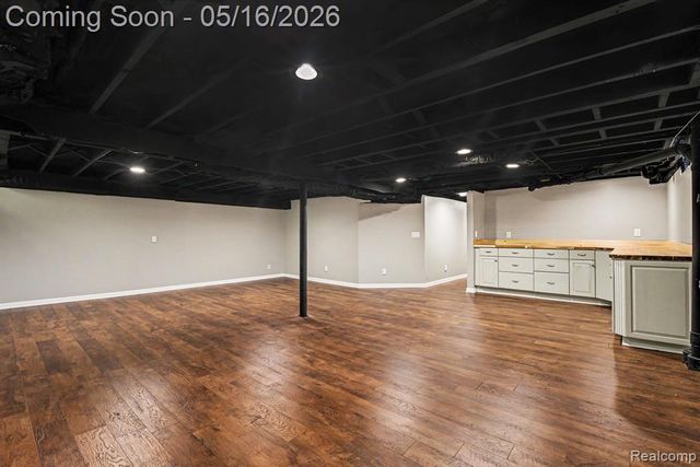 16965 Reedmere Avenue, Beverly Hills, MI 48025