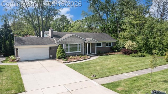16965 Reedmere Avenue, Beverly Hills, MI 48025