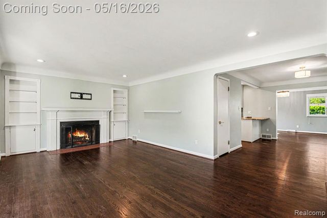 16965 Reedmere Avenue, Beverly Hills, MI 48025