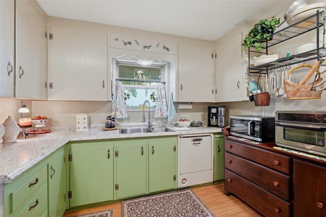 707 W Brock Street, Denison, TX 75020