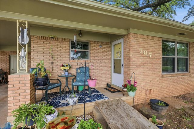 707 W Brock Street, Denison, TX 75020