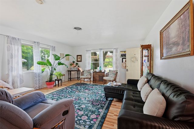 707 W Brock Street, Denison, TX 75020