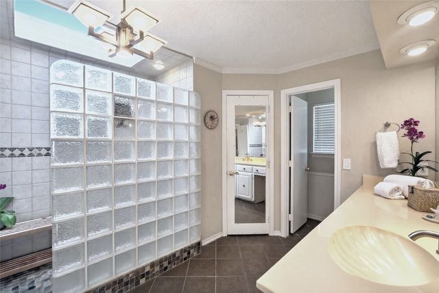 10128 Cimmaron Trail, Dallas, TX 75243