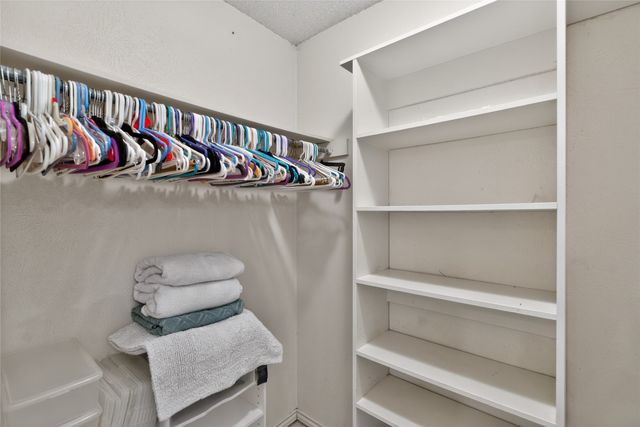 10128 Cimmaron Trail, Dallas, TX 75243