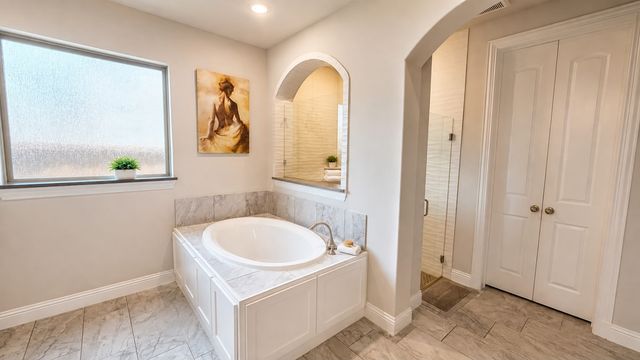 2417 Redbridge Lane, Mckinney, TX 75071