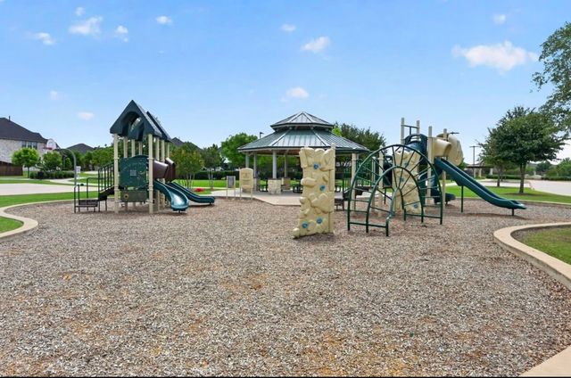 2417 Redbridge Lane, Mckinney, TX 75071