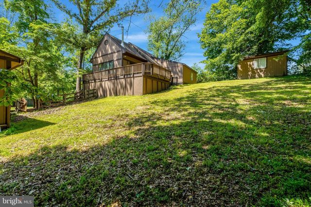 8844 MCGRATH RD, Manassas, VA 20112