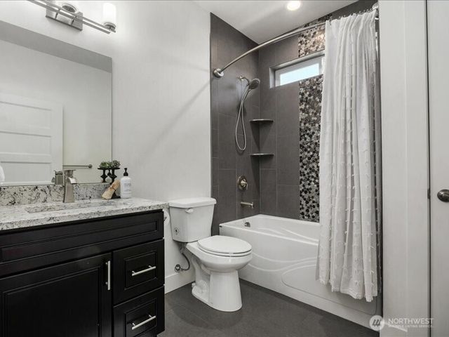2769 Jenjar Avenue, Ferndale, WA 98248