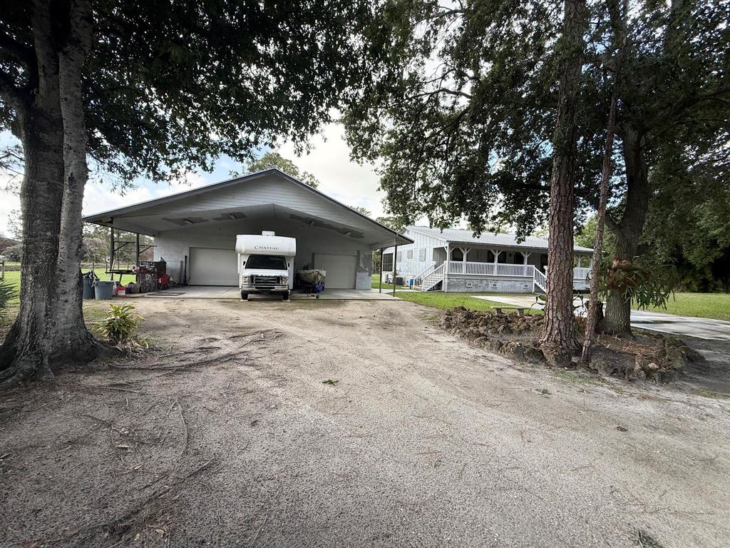 14800 99th Street N, West Palm Beach, FL 33412