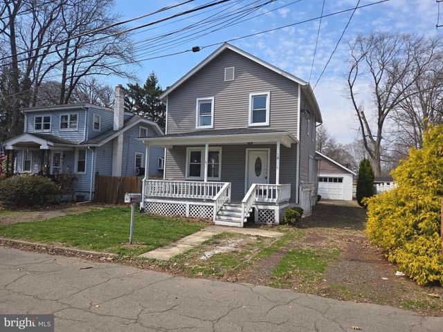 10 HAWTHORNE AVE, Ewing, NJ 08638