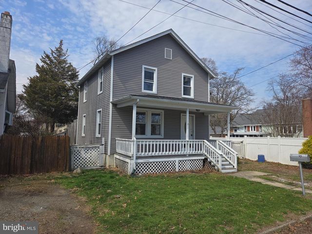 10 HAWTHORNE AVE, Ewing, NJ 08638
