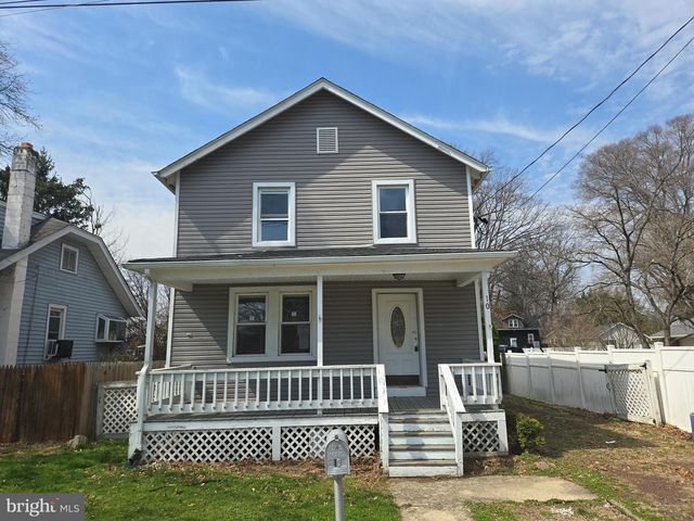 10 HAWTHORNE AVE, Ewing, NJ 08638