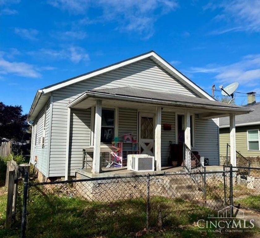 131 Howman Avenue, New Miami, OH 45011