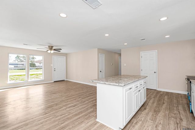 131 James St, Pierre Part, LA 70339