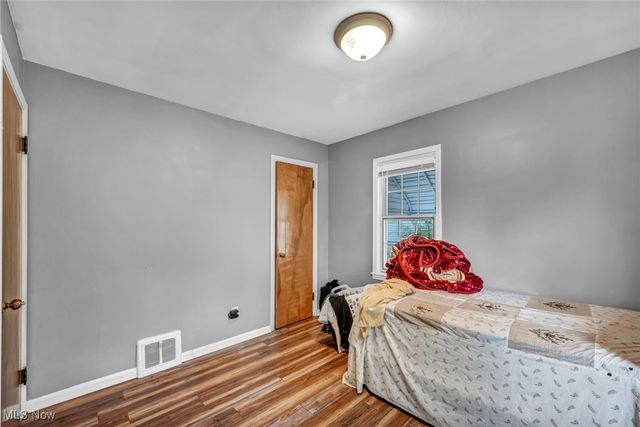 2666 10th Street, Cuyahoga Falls, OH 44221