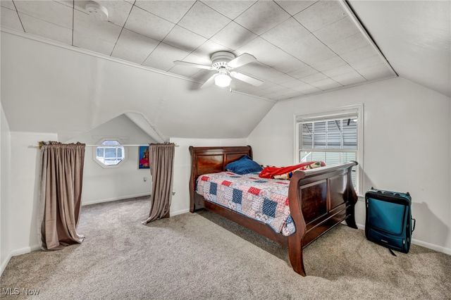 2666 10th Street, Cuyahoga Falls, OH 44221