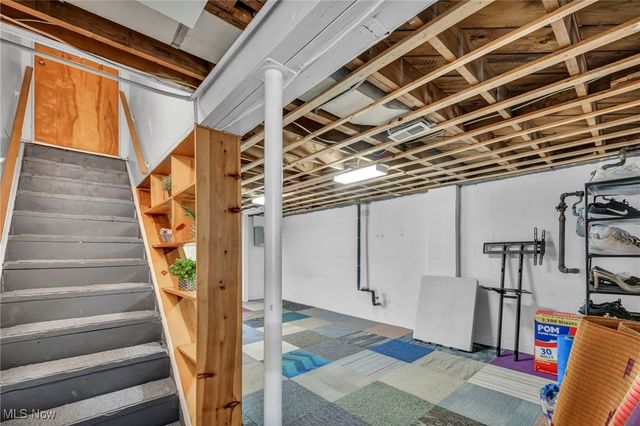 2666 10th Street, Cuyahoga Falls, OH 44221