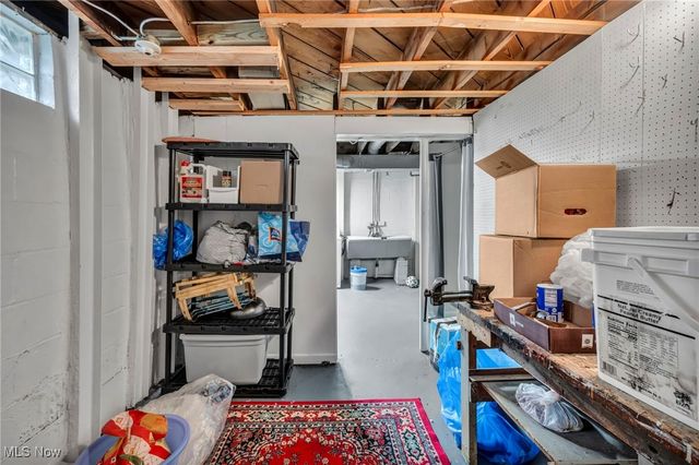 2666 10th Street, Cuyahoga Falls, OH 44221