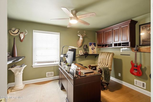 190 Pinewood Road, Toms River, NJ 08753