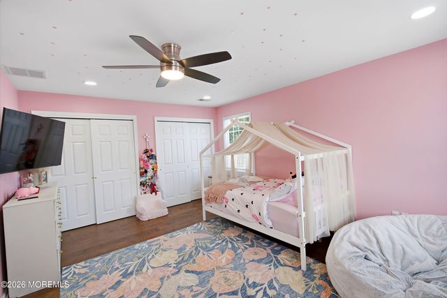 190 Pinewood Road, Toms River, NJ 08753