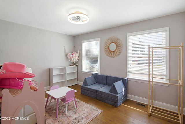 190 Pinewood Road, Toms River, NJ 08753