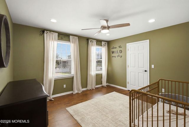 190 Pinewood Road, Toms River, NJ 08753