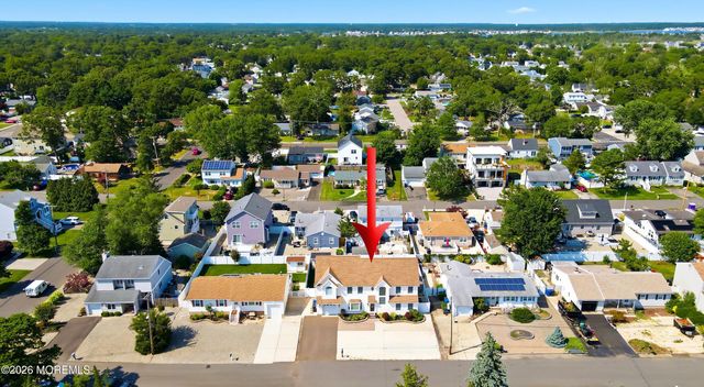 190 Pinewood Road, Toms River, NJ 08753