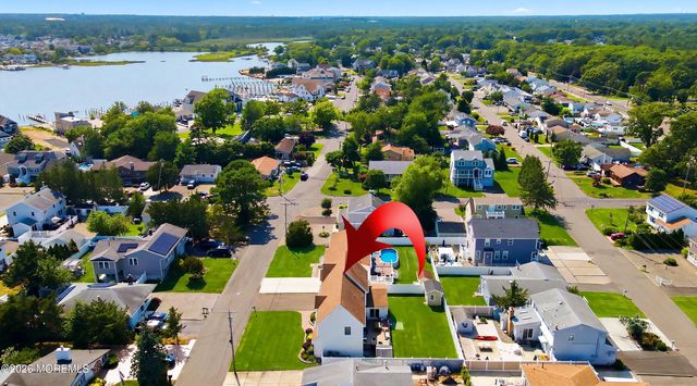 190 Pinewood Road, Toms River, NJ 08753