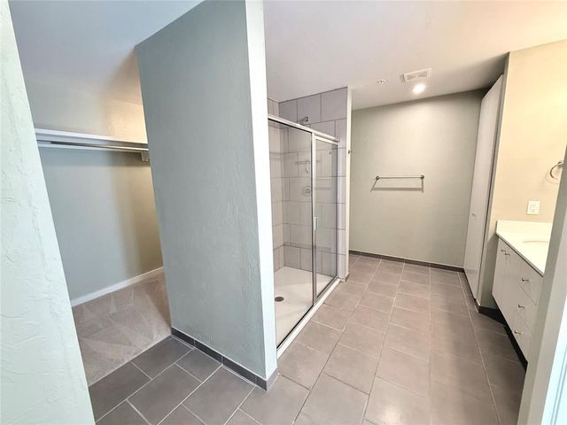 627 Couch Drive S 13, Oklahoma City, OK 73102