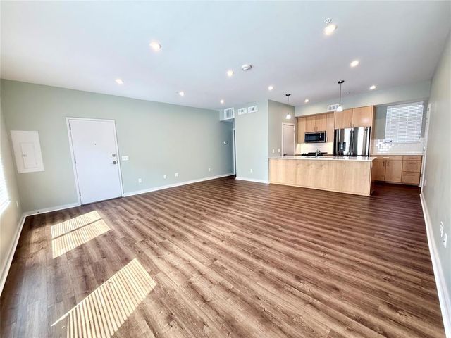 627 Couch Drive S 13, Oklahoma City, OK 73102