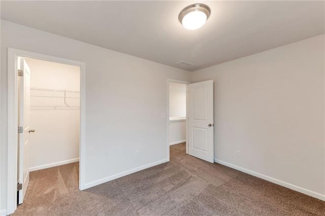 106 Windmill Court, Calhoun, GA 30701