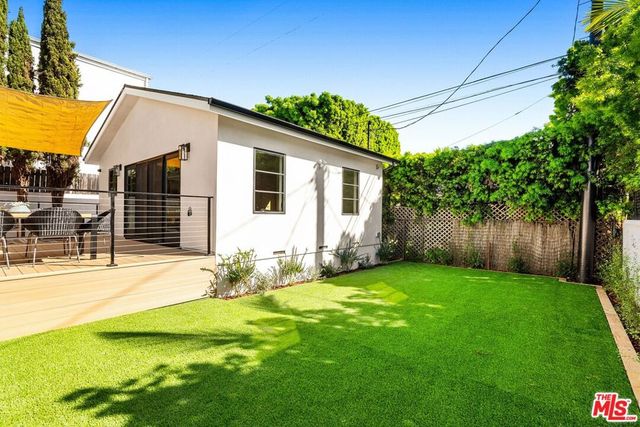 12426 Woodgreen Street, Los Angeles, CA 90066